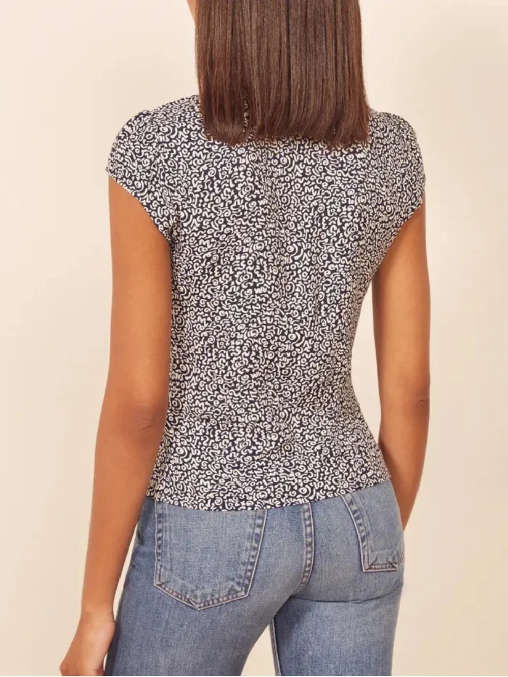 Reformation Bella Blue White Fitted V Neck Cap Sleeve Top size 4 - Picture 3 of 9